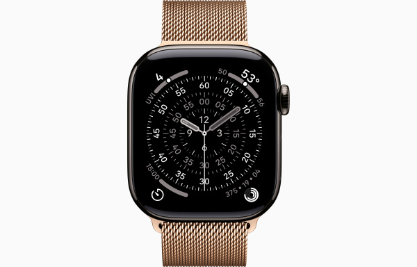 Apple Watch S11 46mm Gold Titanium / Gold Milanese loop S/M