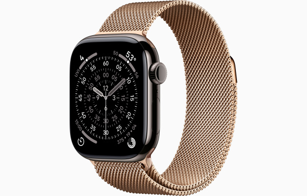 Apple Watch S11 46mm Gold Titanium / Gold Milanese loop S/M
