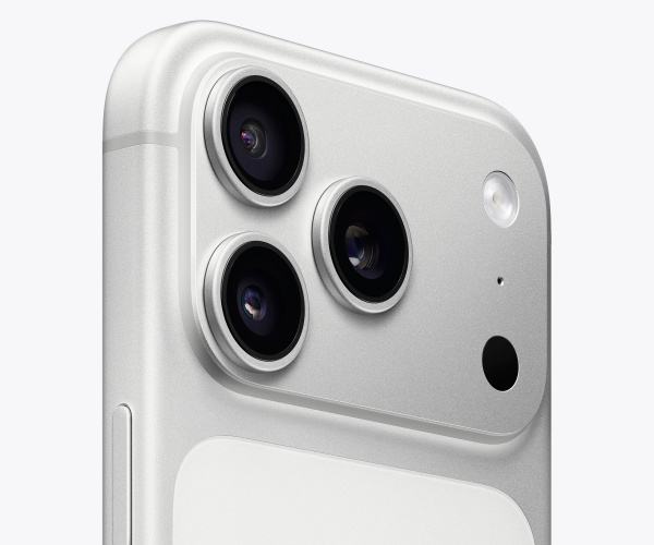 Apple iPhone 17 Pro, 1 TB, Silver (серебристый)
