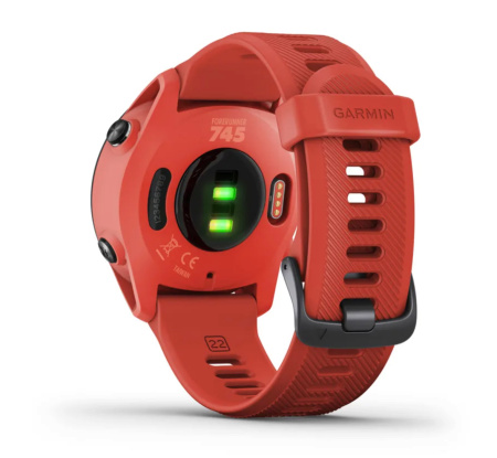 Мультиспортивные часы Garmin ForeRunner 745 Magma Red